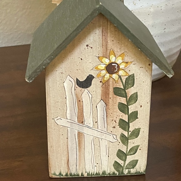 Decorative Birdhouse Hand Painted - Picture 4 of 9